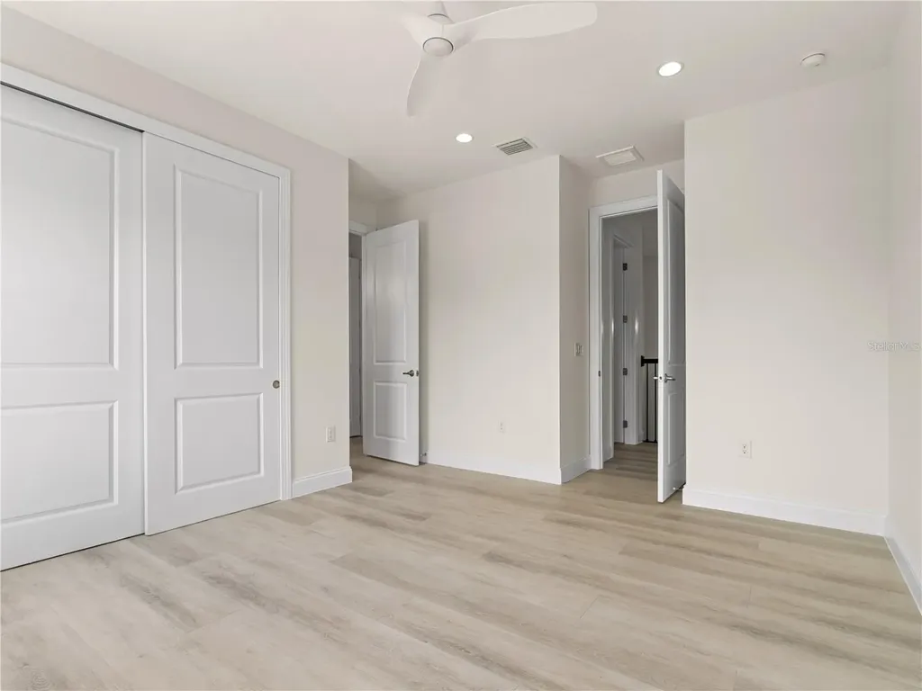 10414 Royal Cypress Way Orlando FL 32836
