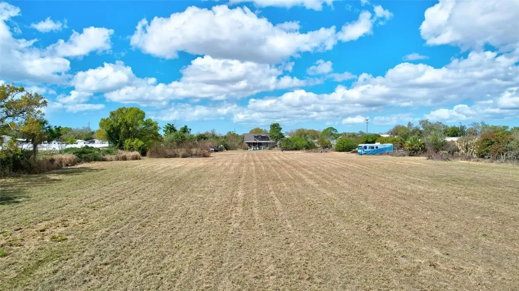 6115 33rd Street E Bradenton FL 34203