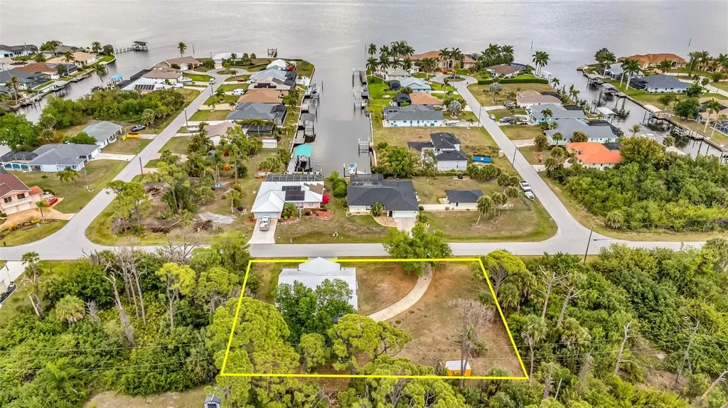 3059 Holcomb Road Port Charlotte FL 33981