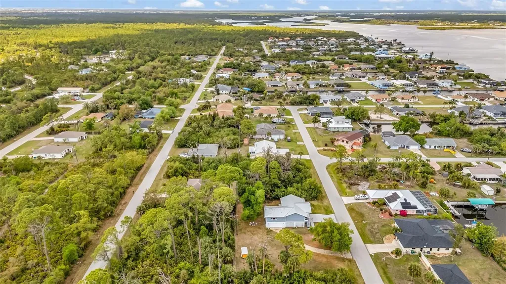 3059 Holcomb Road Port Charlotte FL 33981