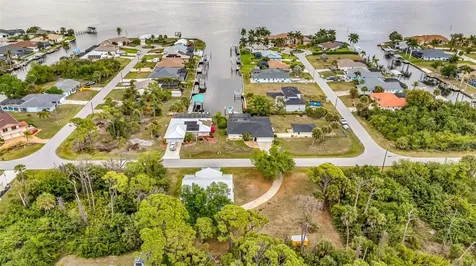 3059 Holcomb Road Port Charlotte FL 33981