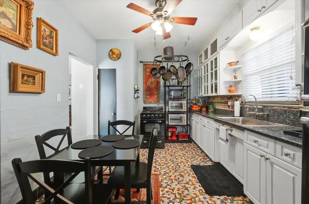 337 E Sessoms Avenue Lake Wales FL 33853