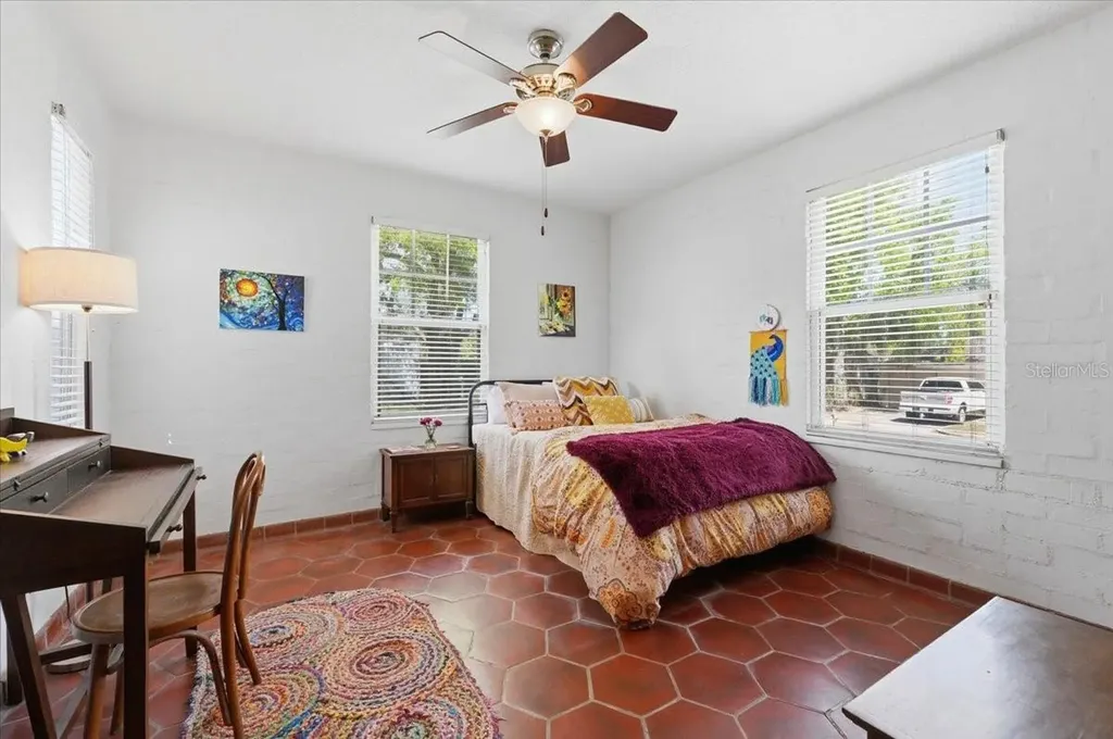 337 E Sessoms Avenue Lake Wales FL 33853