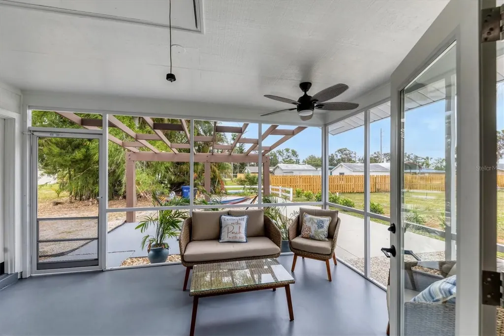 843 Palmetto Street Englewood FL 34223