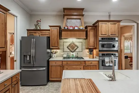 34115 Americana Avenue Dade City FL 33525