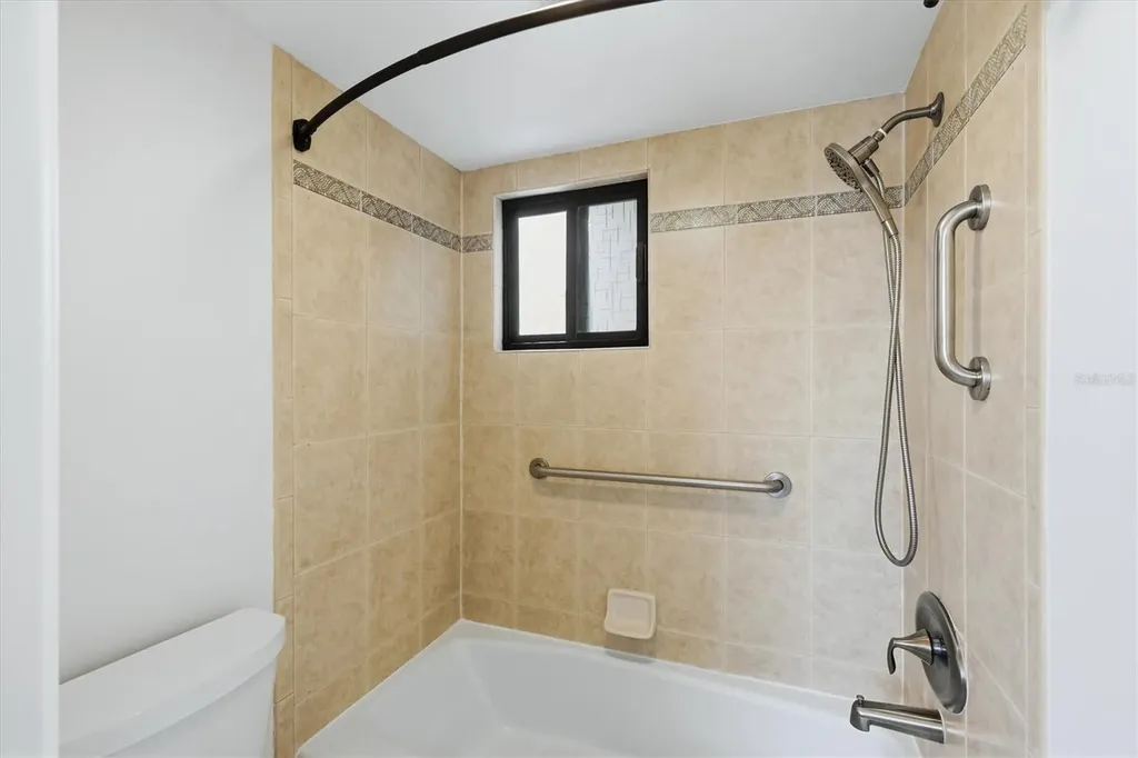 135 Woodland Place Osprey FL 34229