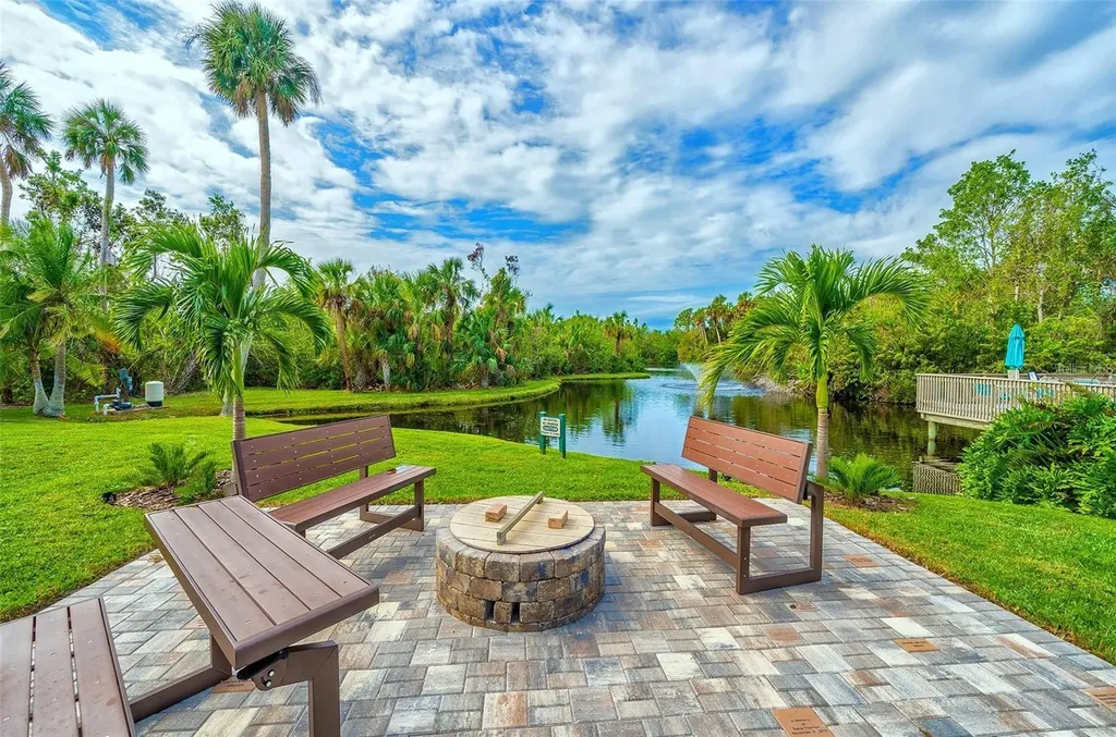 135 Woodland Place Osprey FL 34229
