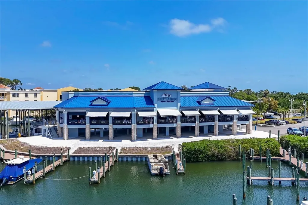 135 Woodland Place Osprey FL 34229