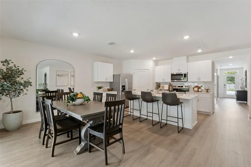 5115 Nickerbean Street Apopka FL 32712