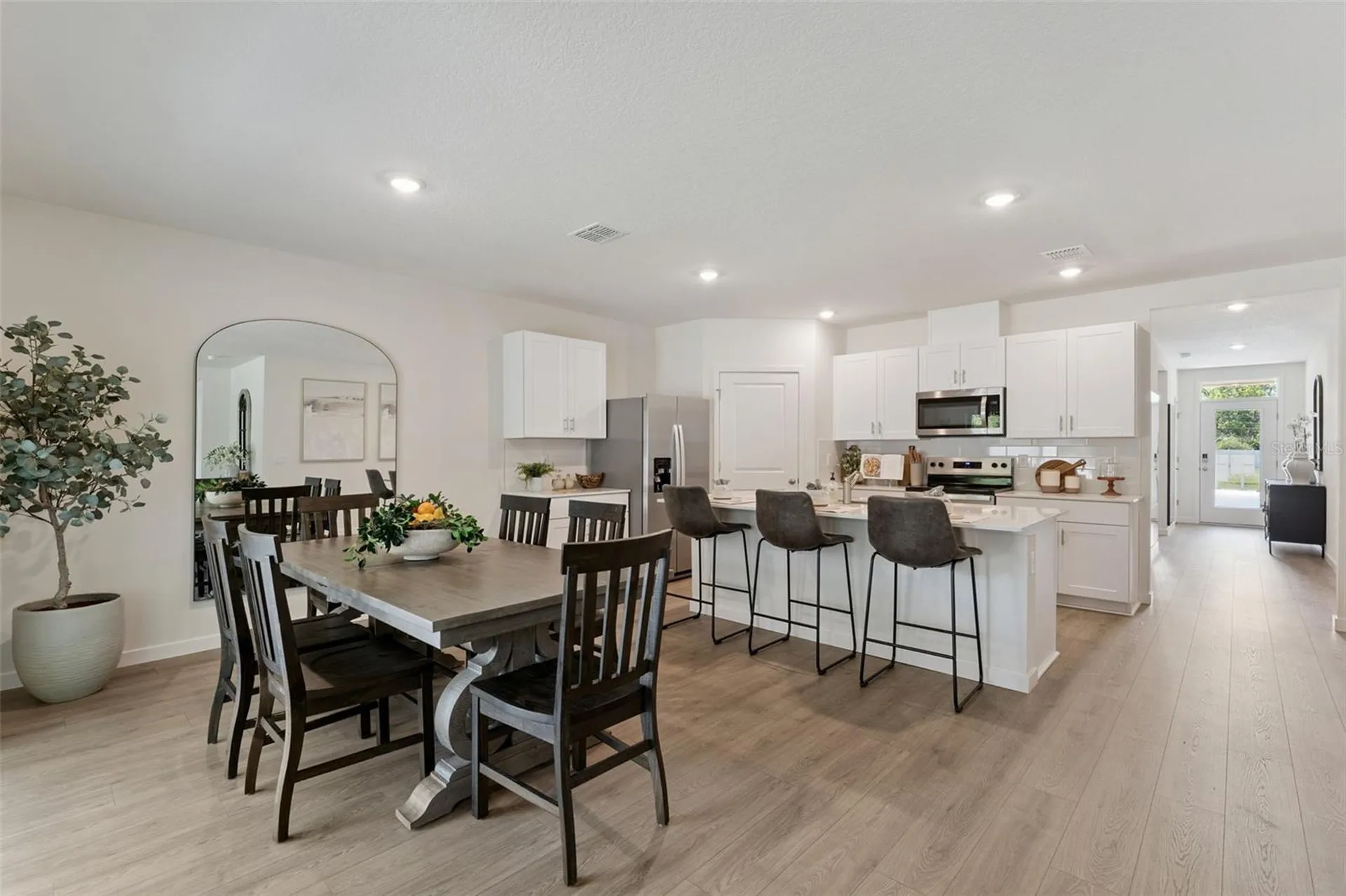 5115 Nickerbean Street Apopka FL 32712