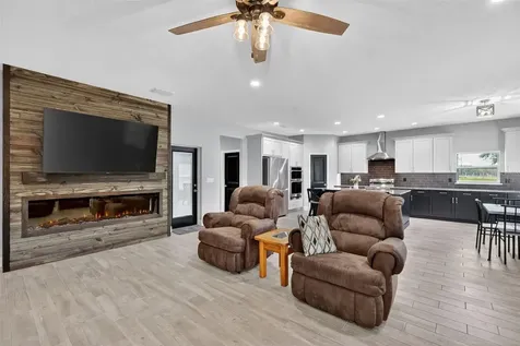 22431 Loop Road Groveland FL 34736