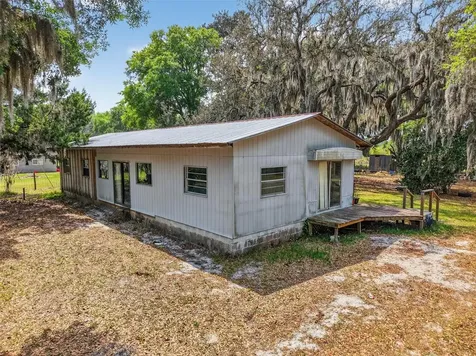 22431 Loop Road Groveland FL 34736