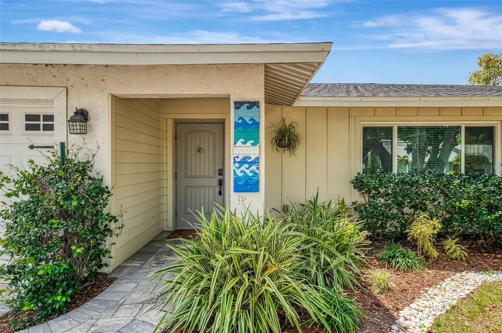 5410 Creeping Hammock Drive Sarasota FL 34231