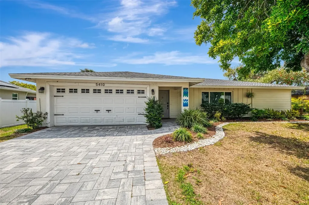 5410 Creeping Hammock Drive Sarasota FL 34231