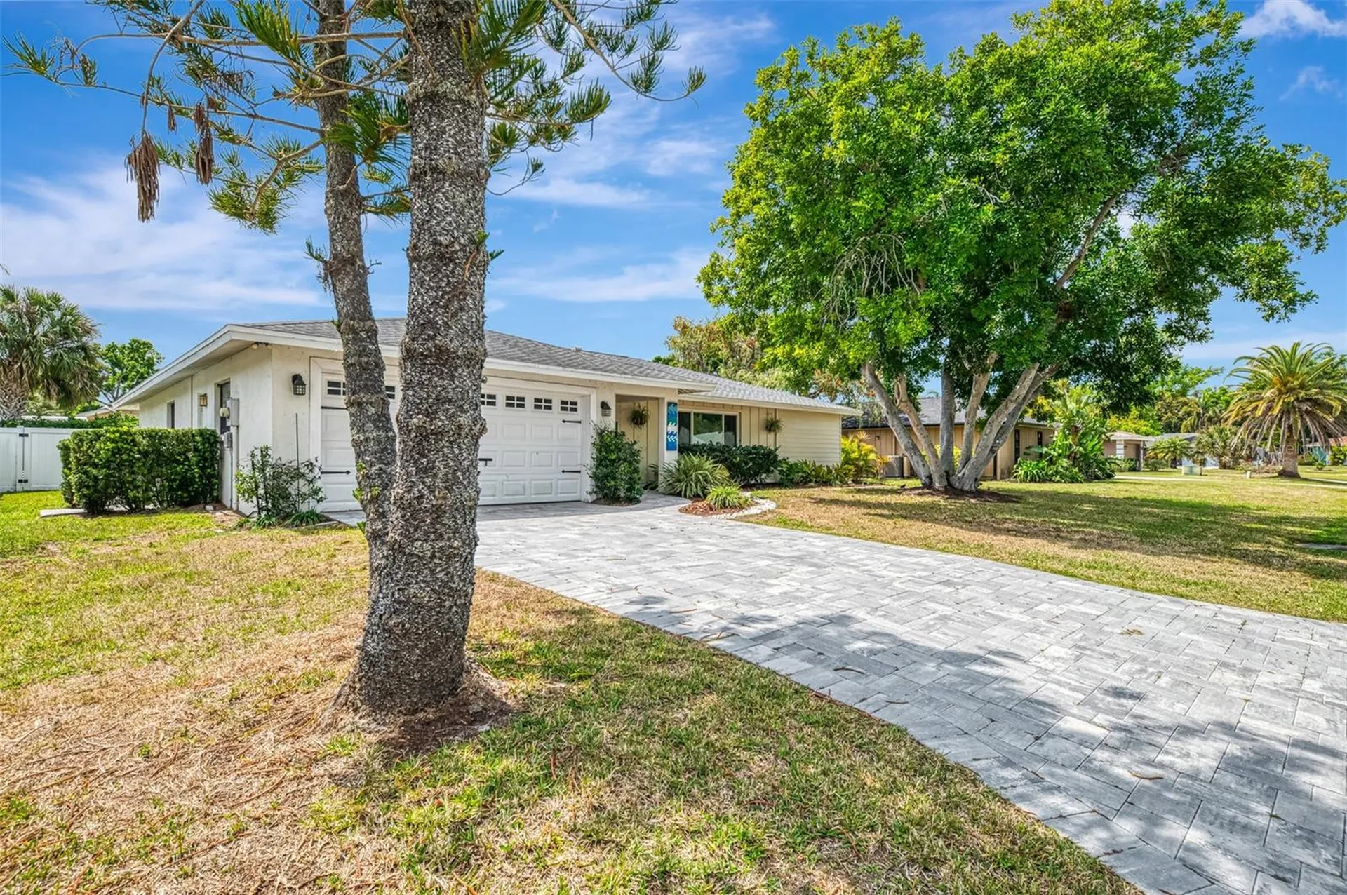 5410 Creeping Hammock Drive Sarasota FL 34231