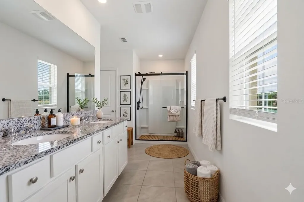531 Lazio Circle Debary FL 32713