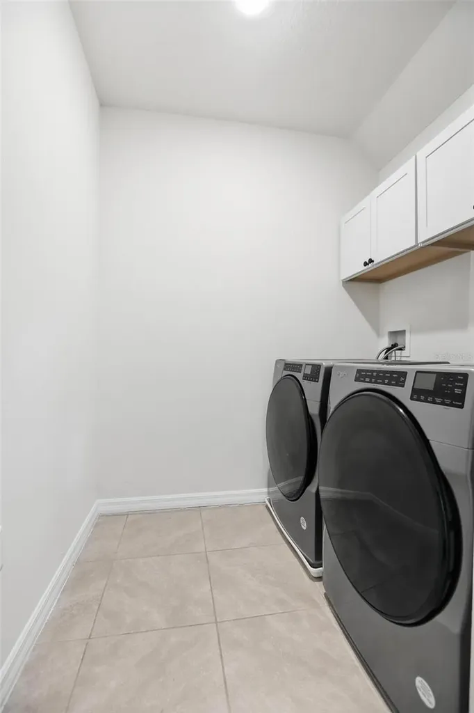 531 Lazio Circle Debary FL 32713