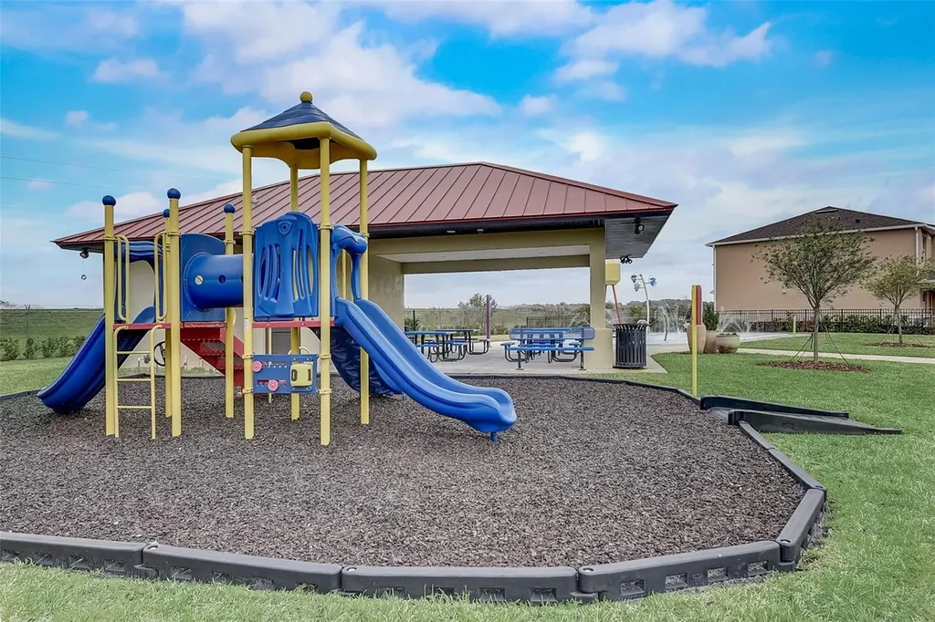531 Lazio Circle Debary FL 32713