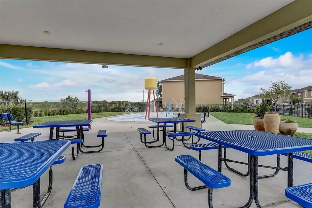 531 Lazio Circle Debary FL 32713