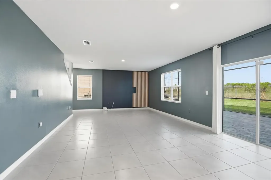 531 Lazio Circle Debary FL 32713