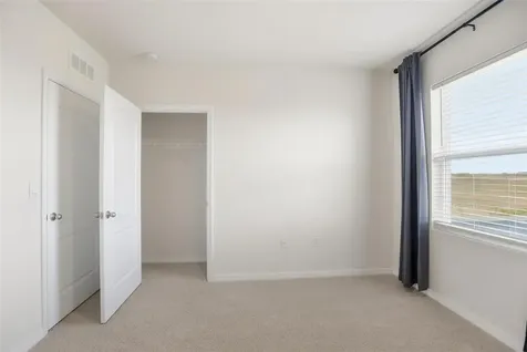 531 Lazio Circle Debary FL 32713