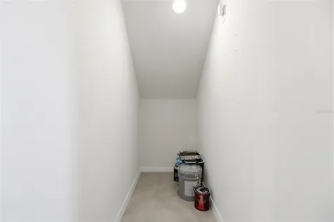 531 Lazio Circle Debary FL 32713