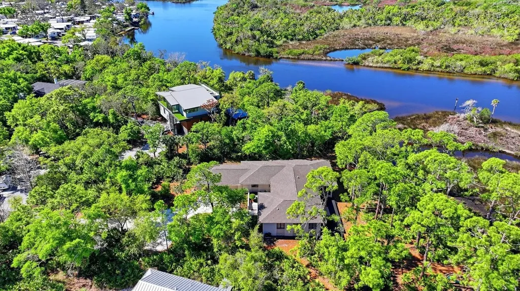 5935 River Forest Circle Bradenton FL 34203