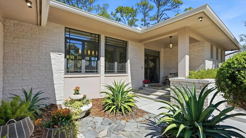 5935 River Forest Circle Bradenton FL 34203