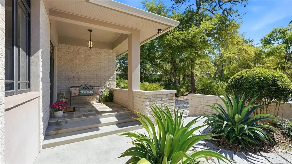 5935 River Forest Circle Bradenton FL 34203