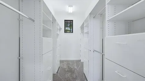 5935 River Forest Circle Bradenton FL 34203