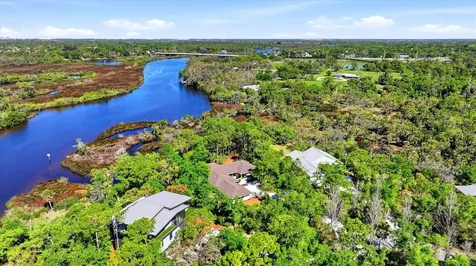 5935 River Forest Circle Bradenton FL 34203