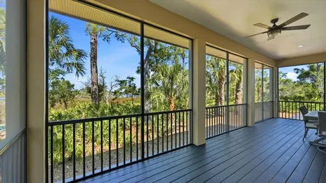 5935 River Forest Circle Bradenton FL 34203