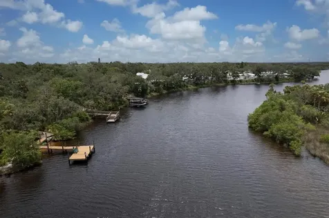 5935 River Forest Circle Bradenton FL 34203