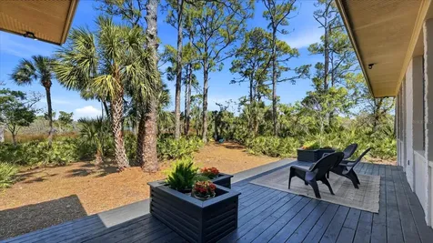 5935 River Forest Circle Bradenton FL 34203