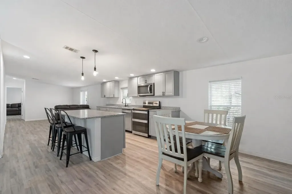 12506 Hicks Road Hudson FL 34669
