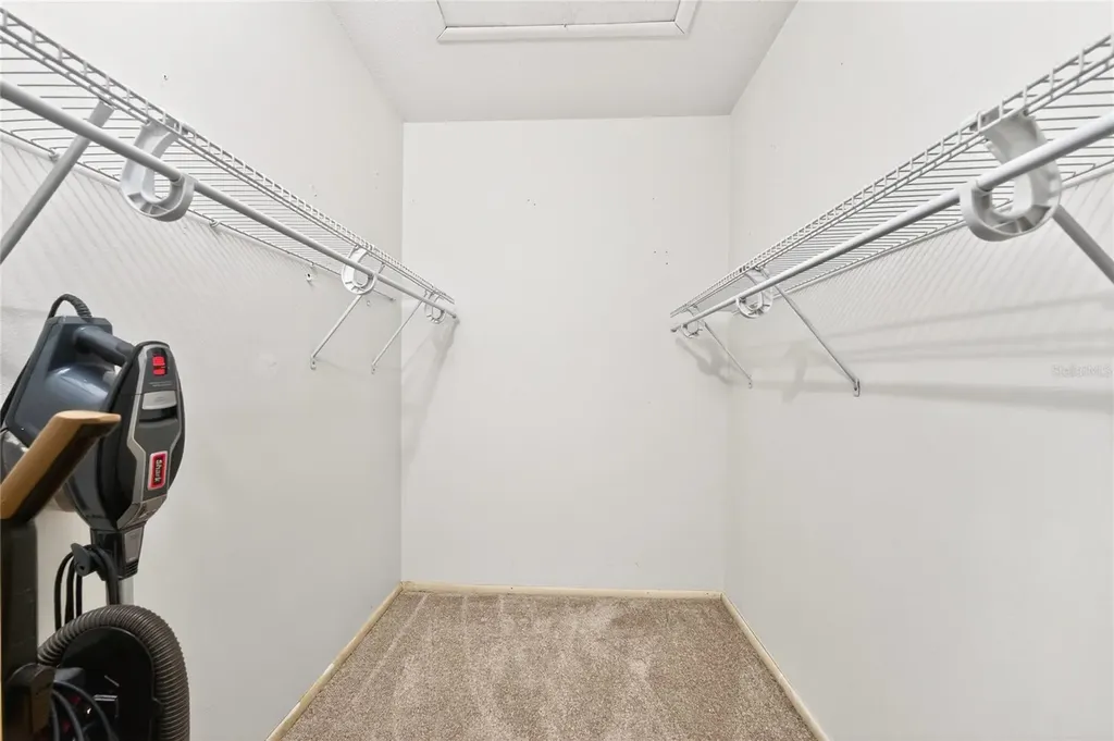 3972 Overlook Bend Sarasota FL 34232
