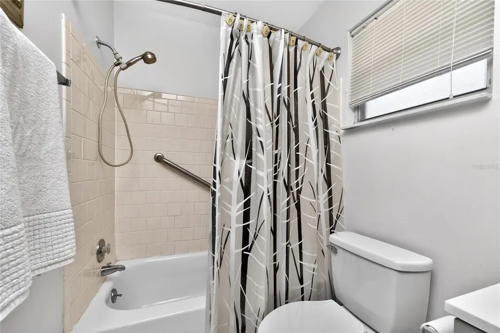3972 Overlook Bend Sarasota FL 34232
