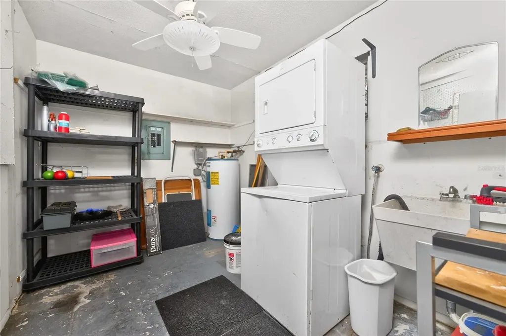 3972 Overlook Bend Sarasota FL 34232