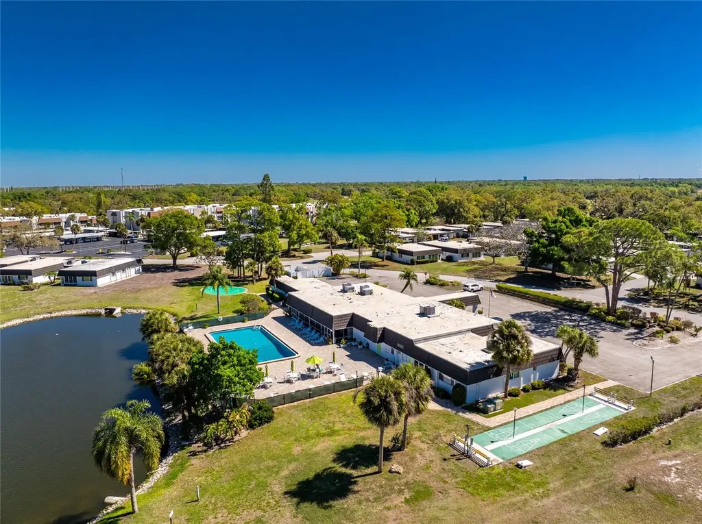 3972 Overlook Bend Sarasota FL 34232