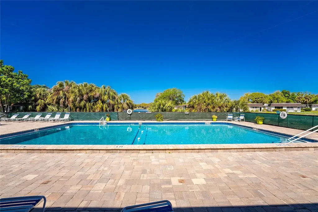 3972 Overlook Bend Sarasota FL 34232