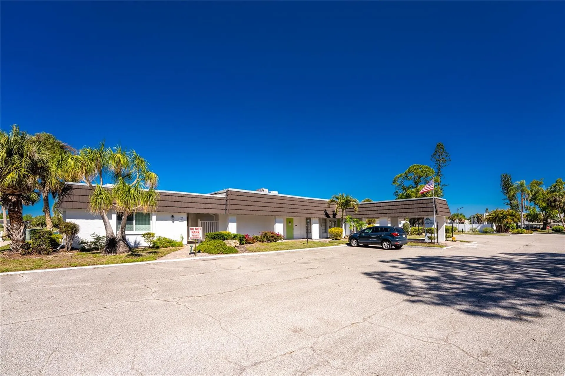 3972 Overlook Bend Sarasota FL 34232