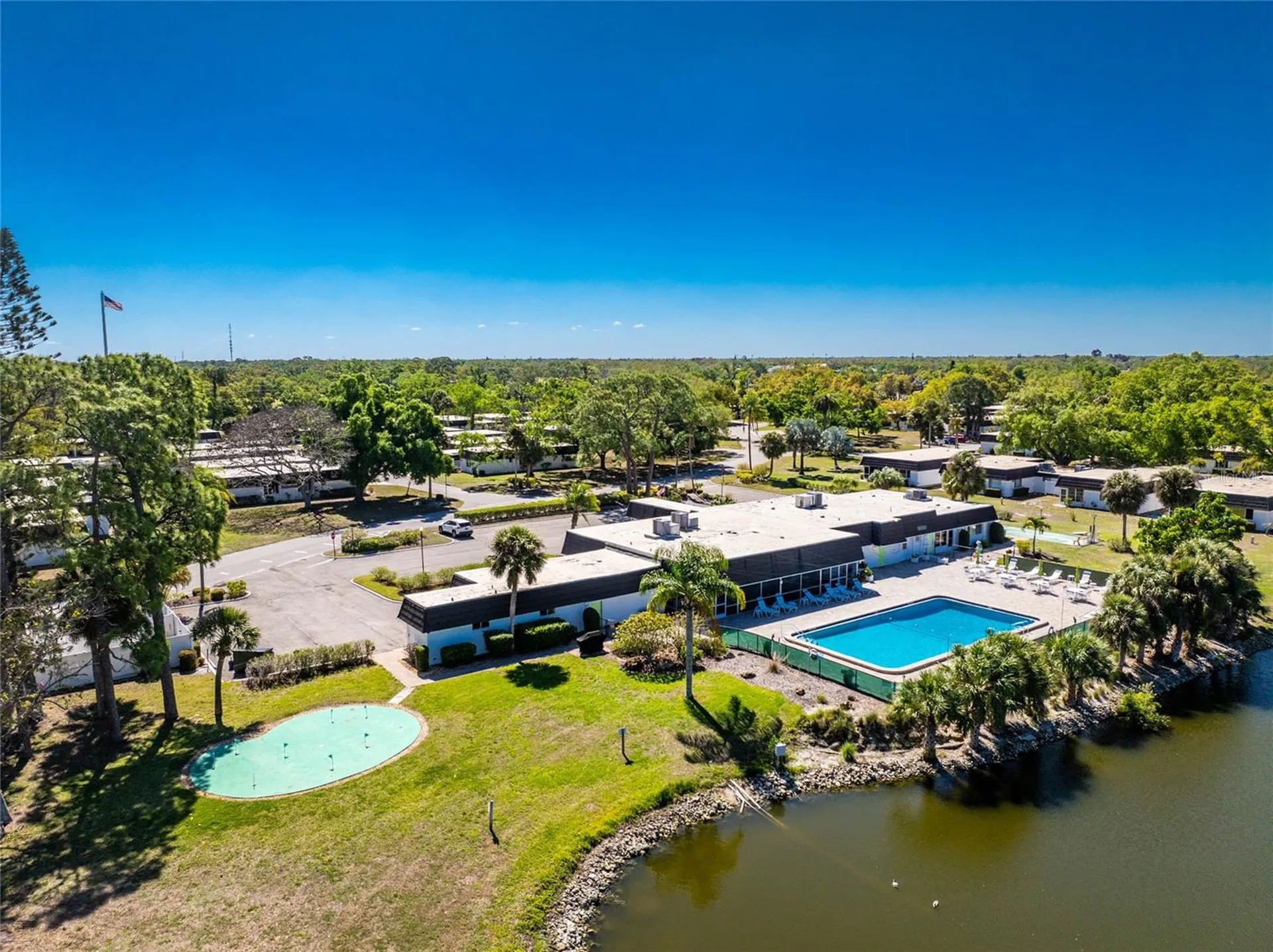 3972 Overlook Bend Sarasota FL 34232