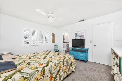 3972 Overlook Bend Sarasota FL 34232