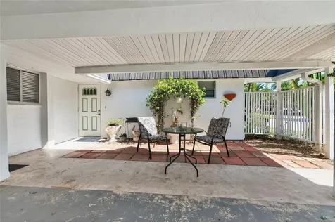 3972 Overlook Bend Sarasota FL 34232