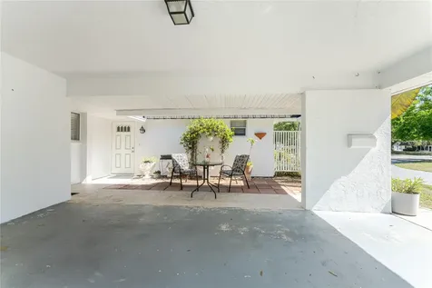3972 Overlook Bend Sarasota FL 34232