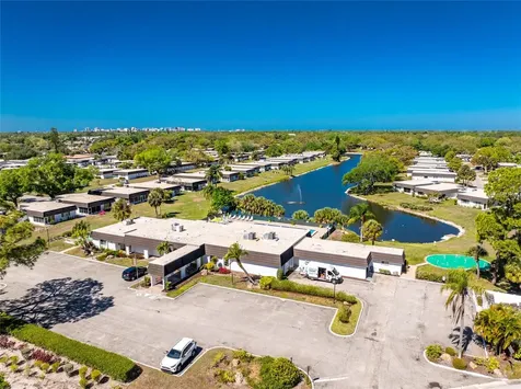 3972 Overlook Bend Sarasota FL 34232