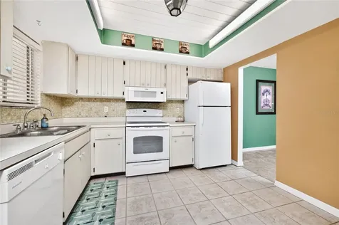 3972 Overlook Bend Sarasota FL 34232