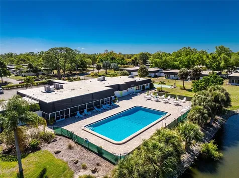 3972 Overlook Bend Sarasota FL 34232