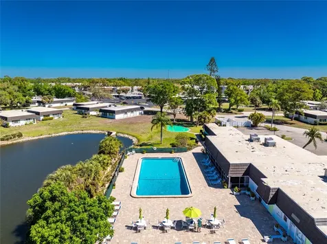 3972 Overlook Bend Sarasota FL 34232