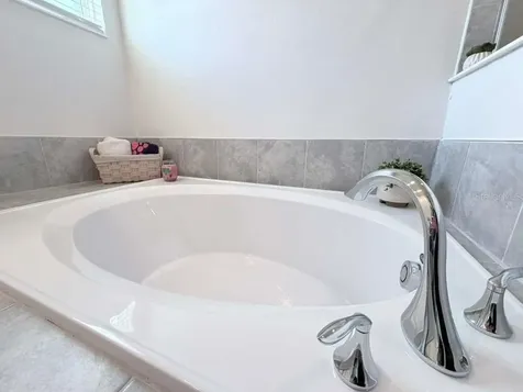 225 Bogey Drive Davenport FL 33896